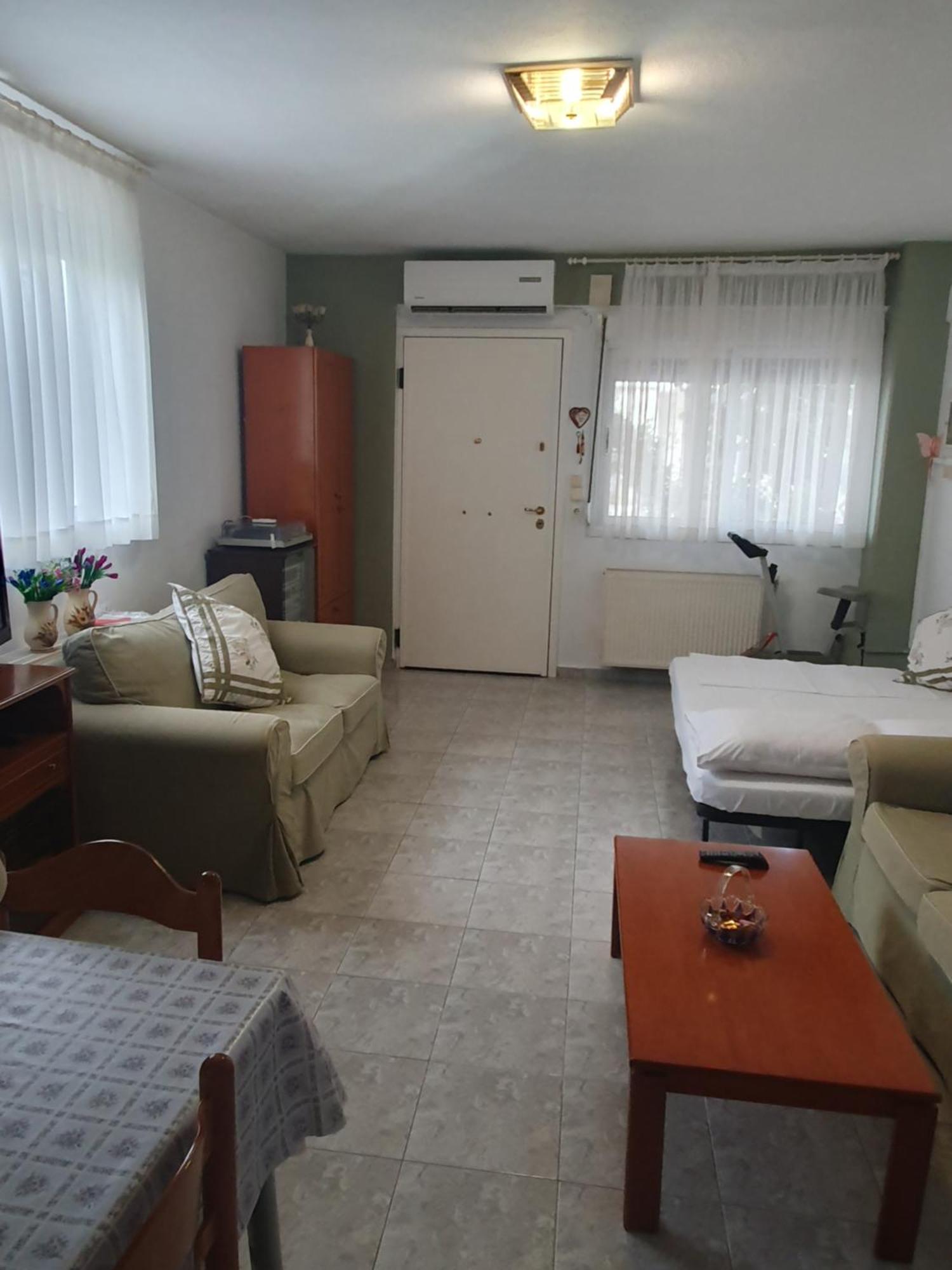 Meli'S House By Alp Hospitality Services Neon Rysion エクステリア 写真